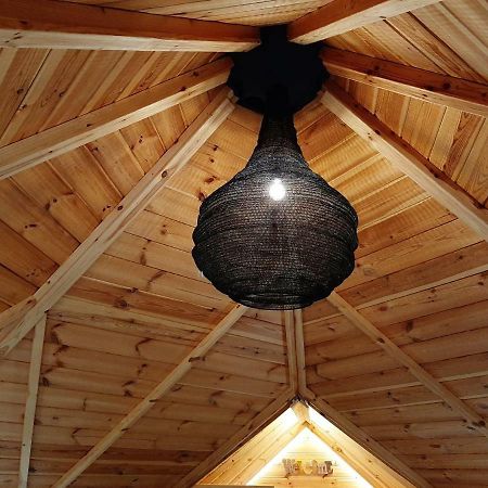 La Cabane De L'Atelier Bomal Εξωτερικό φωτογραφία